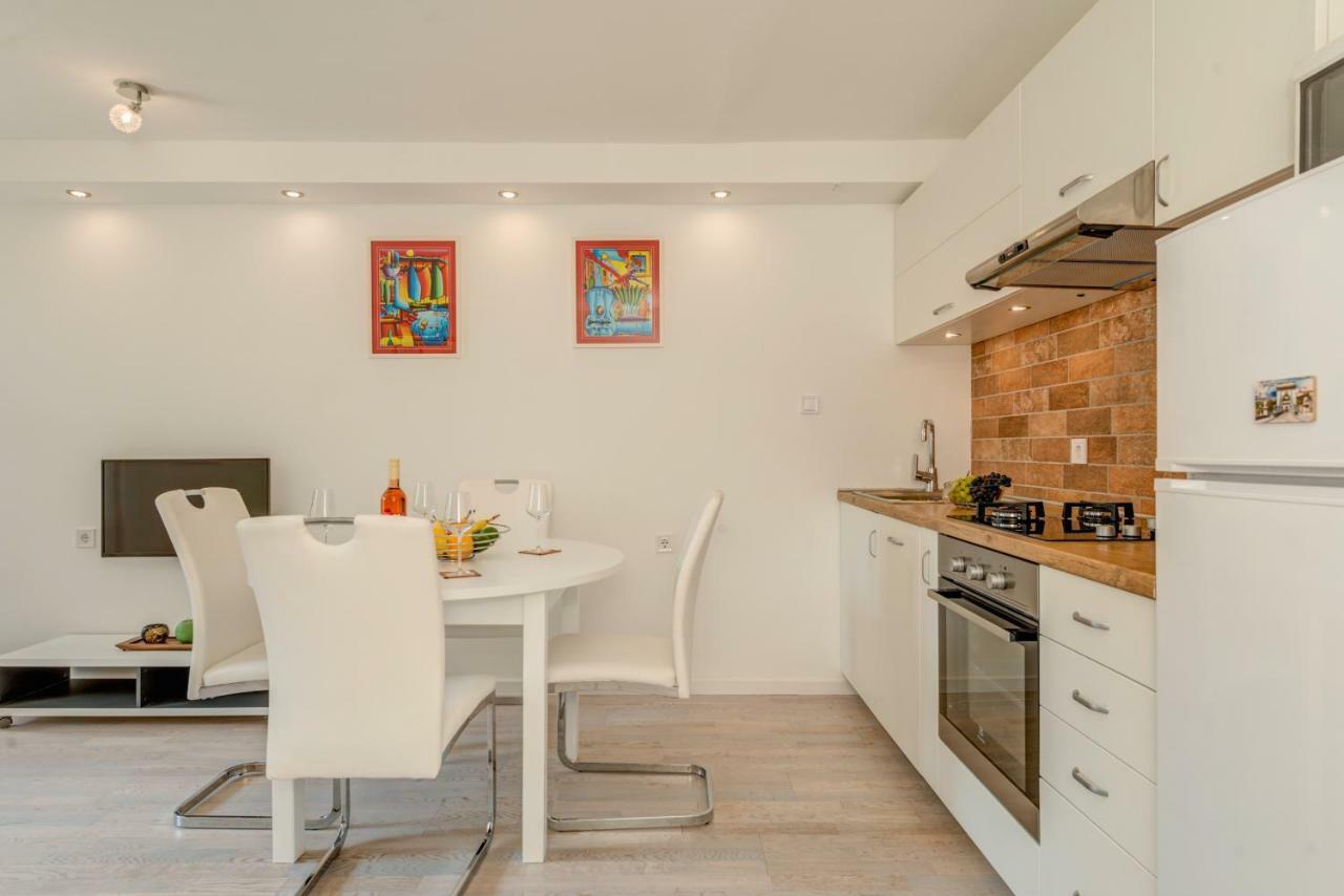 Rose Apartment Σπλιτ Εξωτερικό φωτογραφία