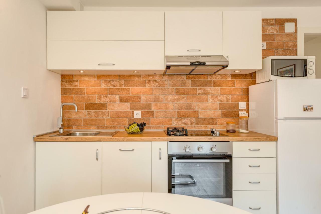 Rose Apartment Σπλιτ Εξωτερικό φωτογραφία